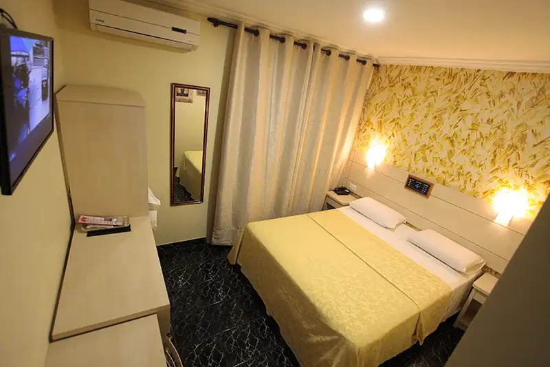 Quarto Duplo Casal